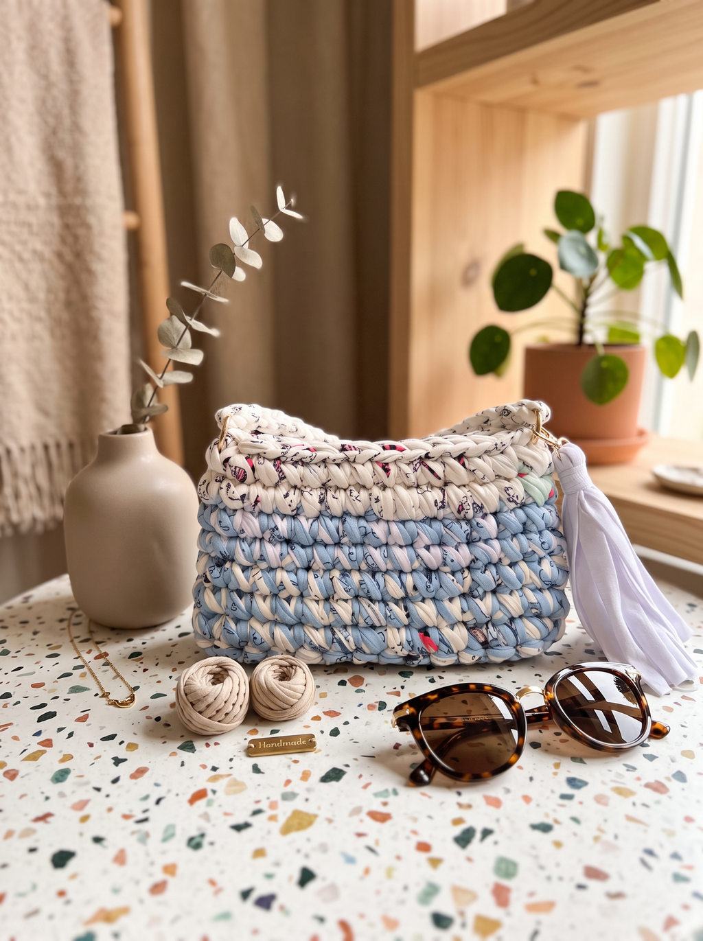 Lulu Shoulder Bag