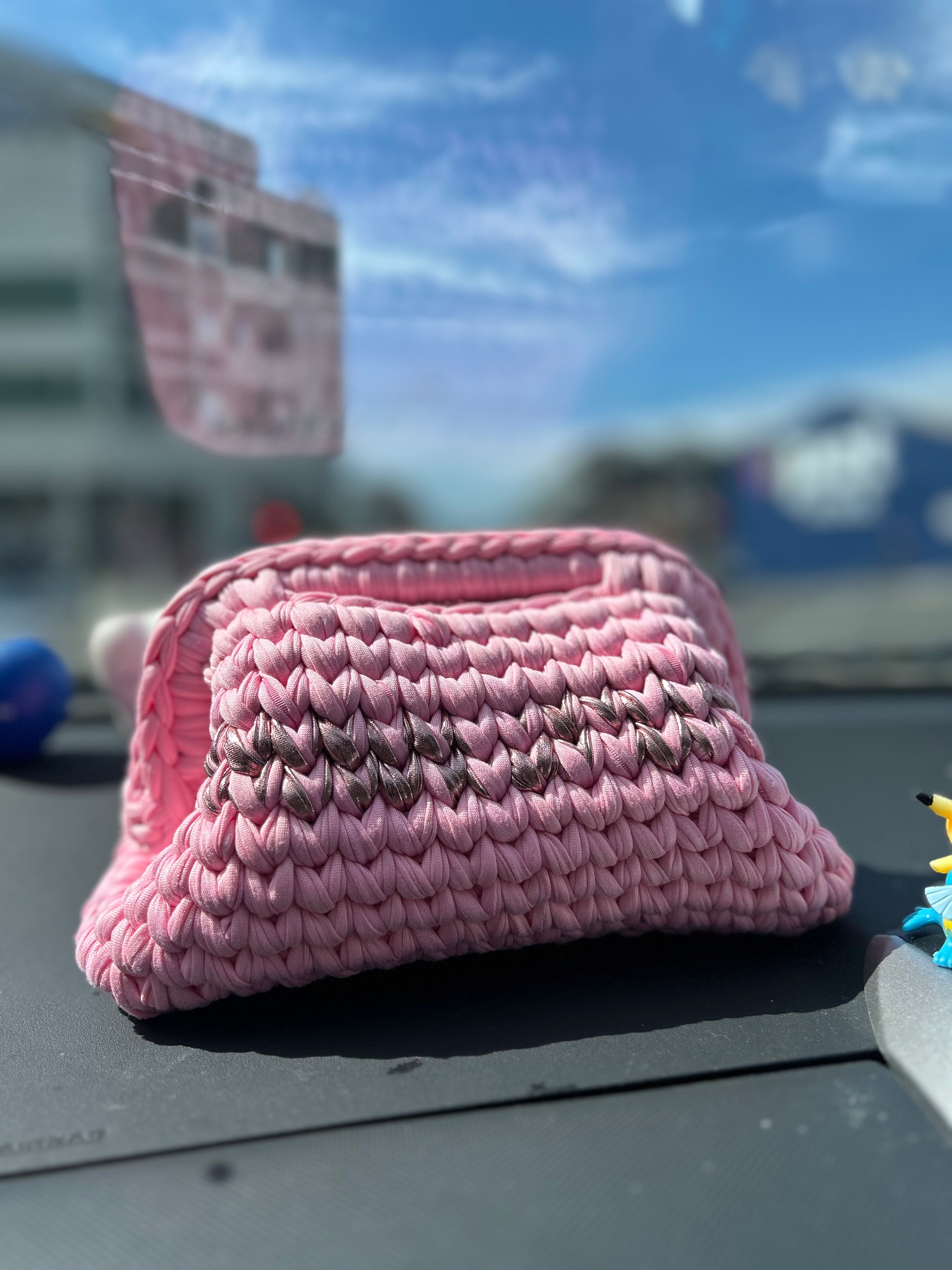 Rosie clutch